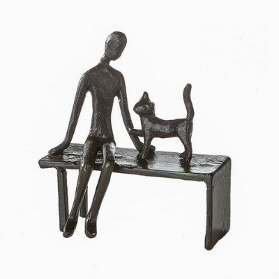 Sculptuur vrouw en kat